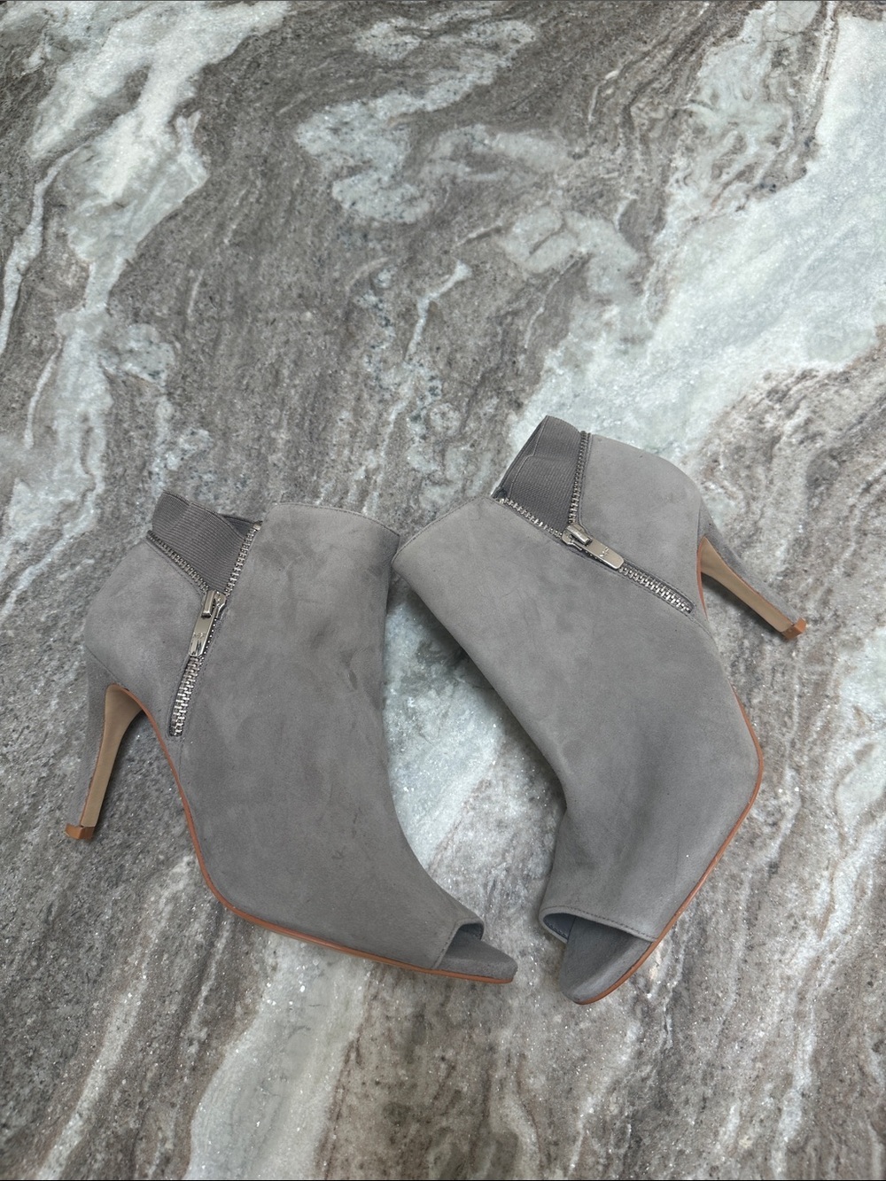 Marc Fisher Gray Suede Serenity Peep Toe Shoe Ankle Booties Size 8.5